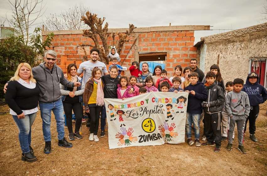 
Toledo visitó el merendero Los Pepitos en Merlo. “Huella Weber es un programa con compromiso y trabajo de equipo” | Gentileza
   