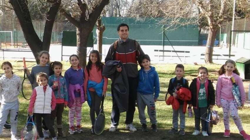 
    Andino, club de tenis, de los primeros en Mendoza. Obviamente que los más pequeños tienen su lugar.
   