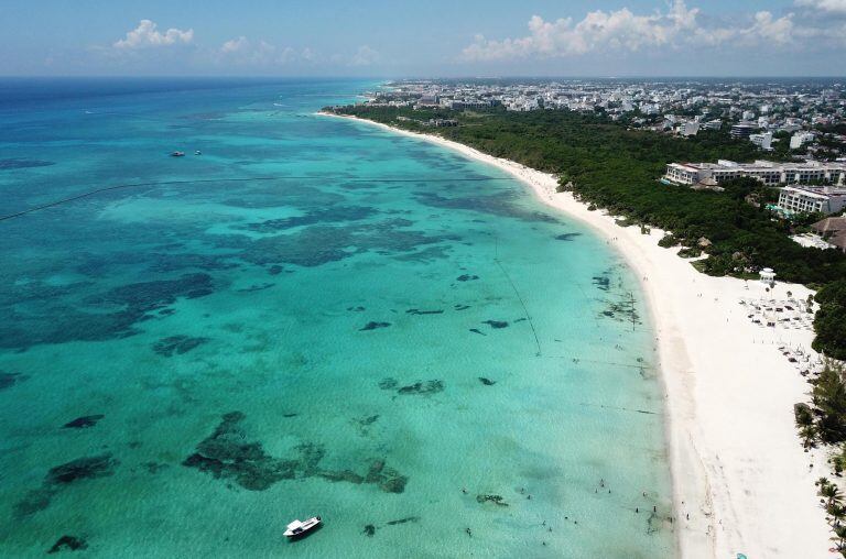 En Playa del Carmen, un reconocido hotel transmitirá el Especial Vendimia; acompañado con comidas típicas de la Riviera Maya y vinos mendocinos. Foto: EFE