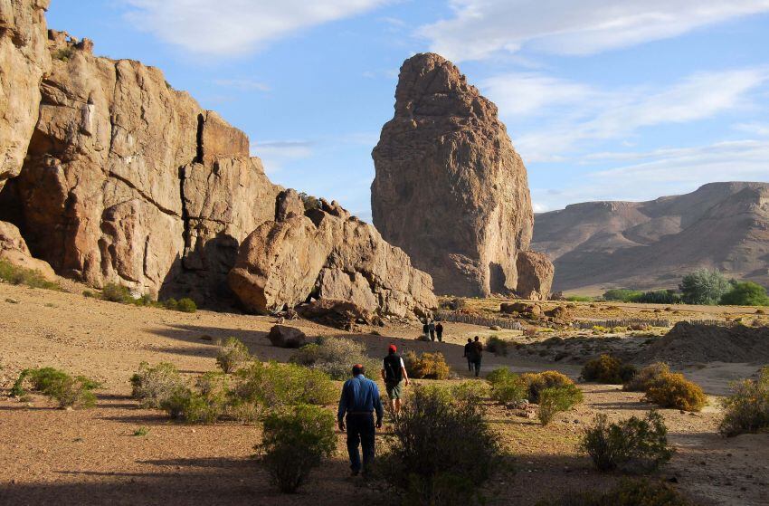 
“Piedra Parada”, una formación volcánica de 210 metros de altura, una “meca” para escaladores.
