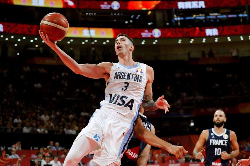 
    Luca Vildoza fue uno de los más destacados de la Selección argentina y su juego impactó al exNBA. (EFE)
   