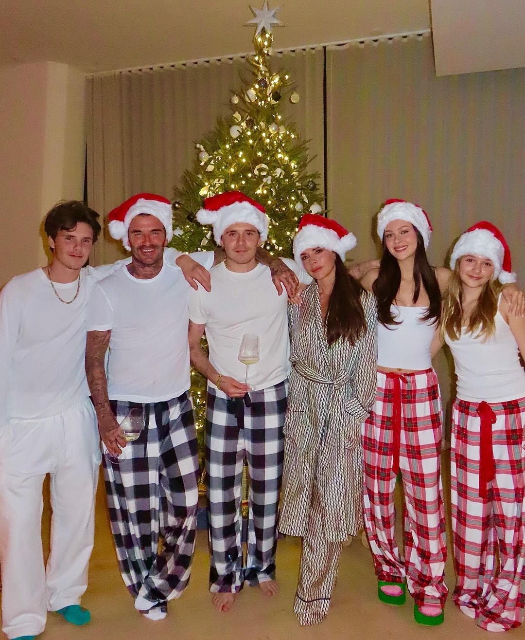 Las fotos de la intimidad de la Navidad de David y Victoria Beckham