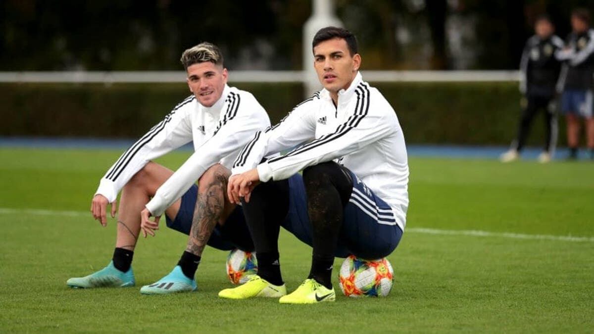 De Paul y Leandro Paredes (PSG), titulares en el mediocampo de la Selección nacional. / archivo 