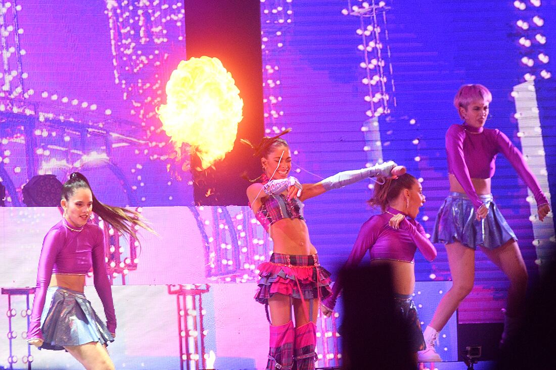 Recital de Tini Stoessel en espacio Quality    Foto: (Pedro Castillo / La Voz)