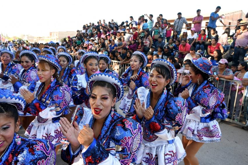 
    Alegría que contagiaba al publico en las gradas foto: Claudio Gutierrez / Los Andes
   