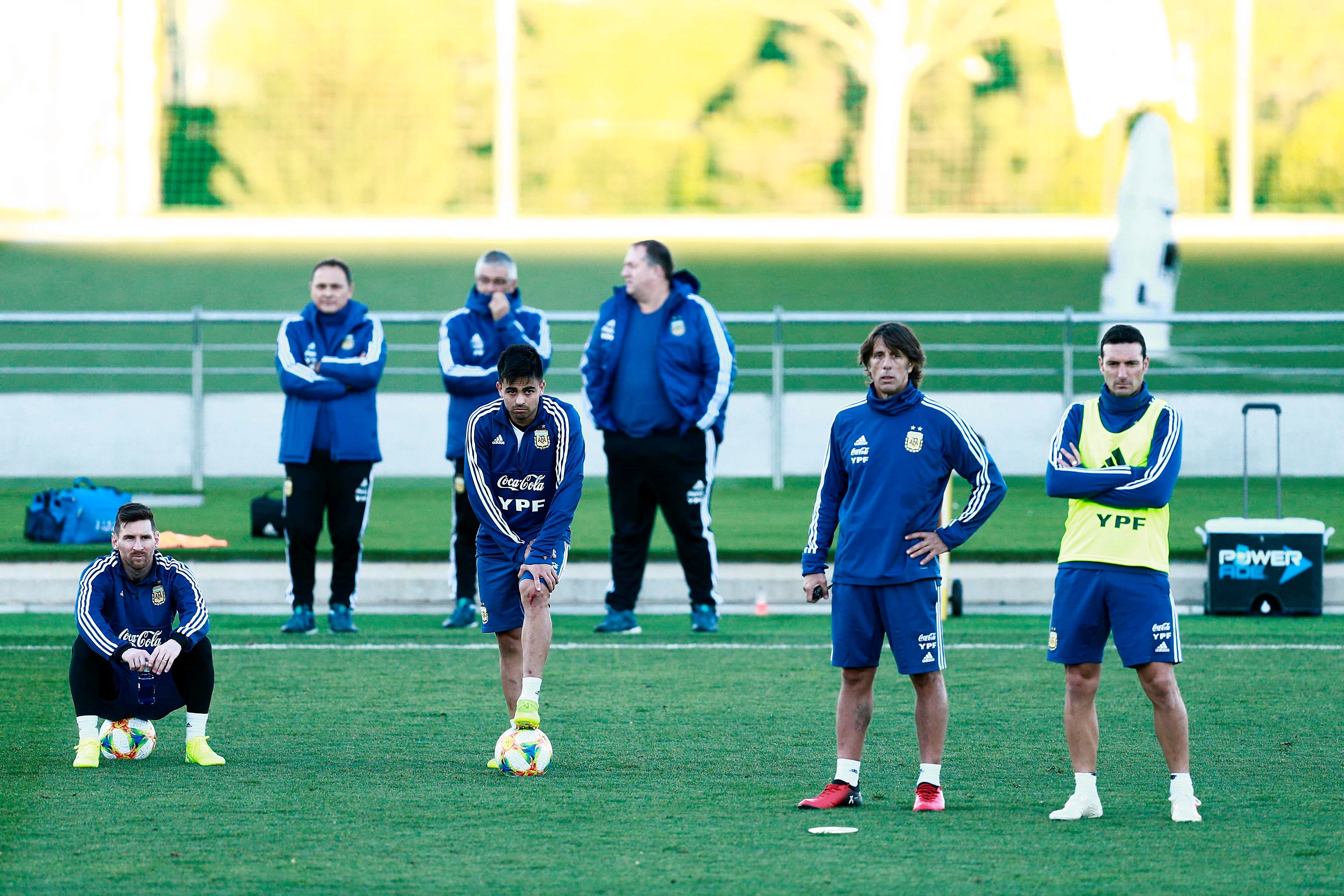 Argentina rinde otro examen antes de la Copa