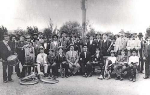 
Foto histórica. Aunque se formó a finales de siglo XIX, el primer registro de la banda data de 1903.  | Archivo / Los Andes
   