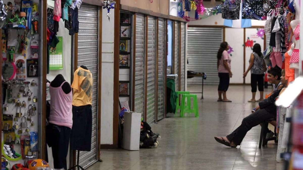 Feria persa de Mendoza, otro de los centros en donde puede encontrarse ropa a menor precio 