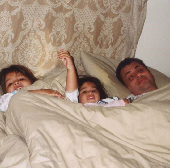 Jorge Rial junto a sus hijas Morena y Rocío.