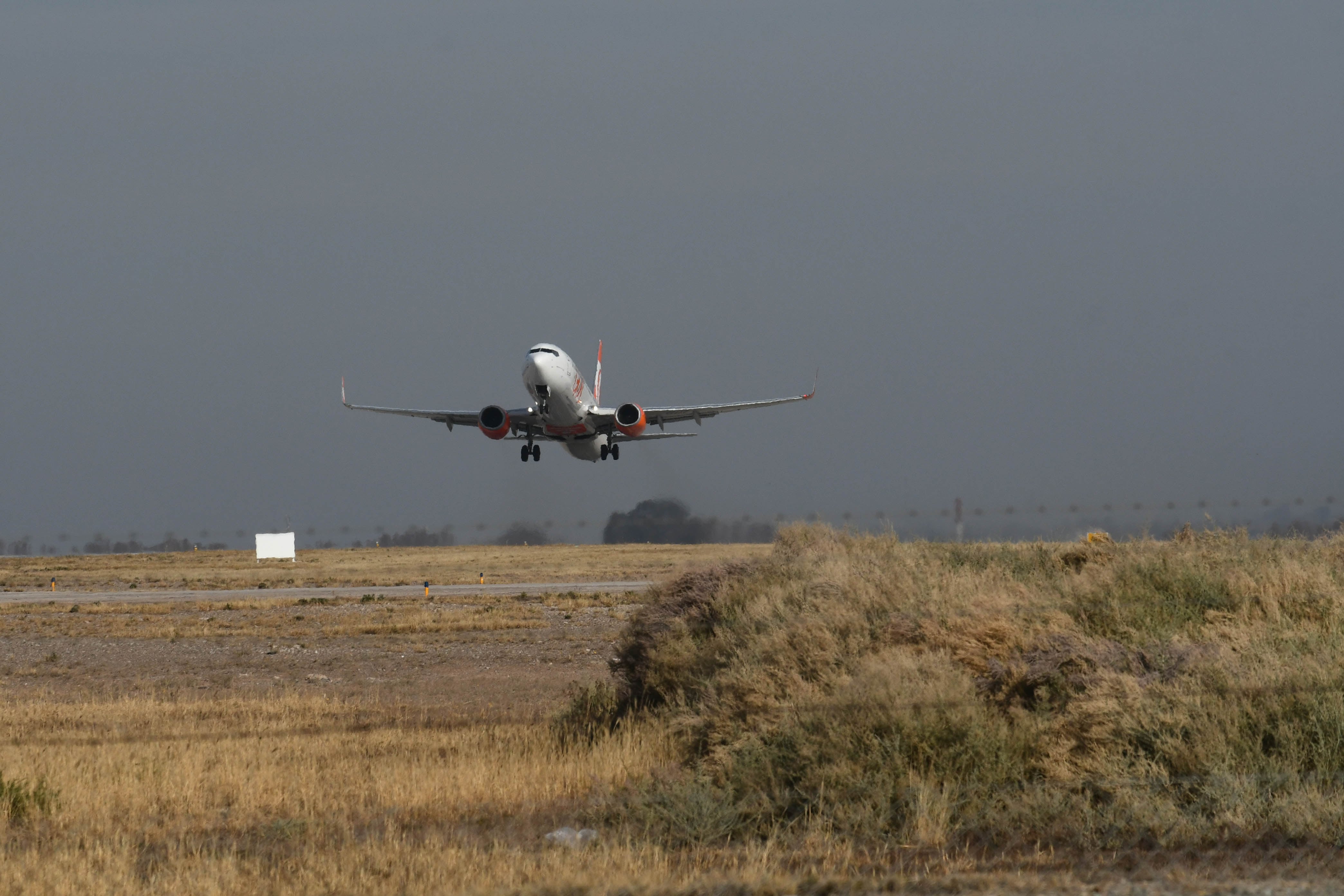 El fin de un impuesto enfrenta a las líneas aéreas con el Gobierno.