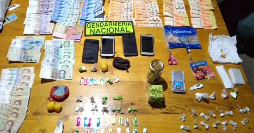 
Droga incautada en Mendoza en septiembre, cuando dos mujeres fueron detenidas. | Prensa Gendarmería Nacional
   