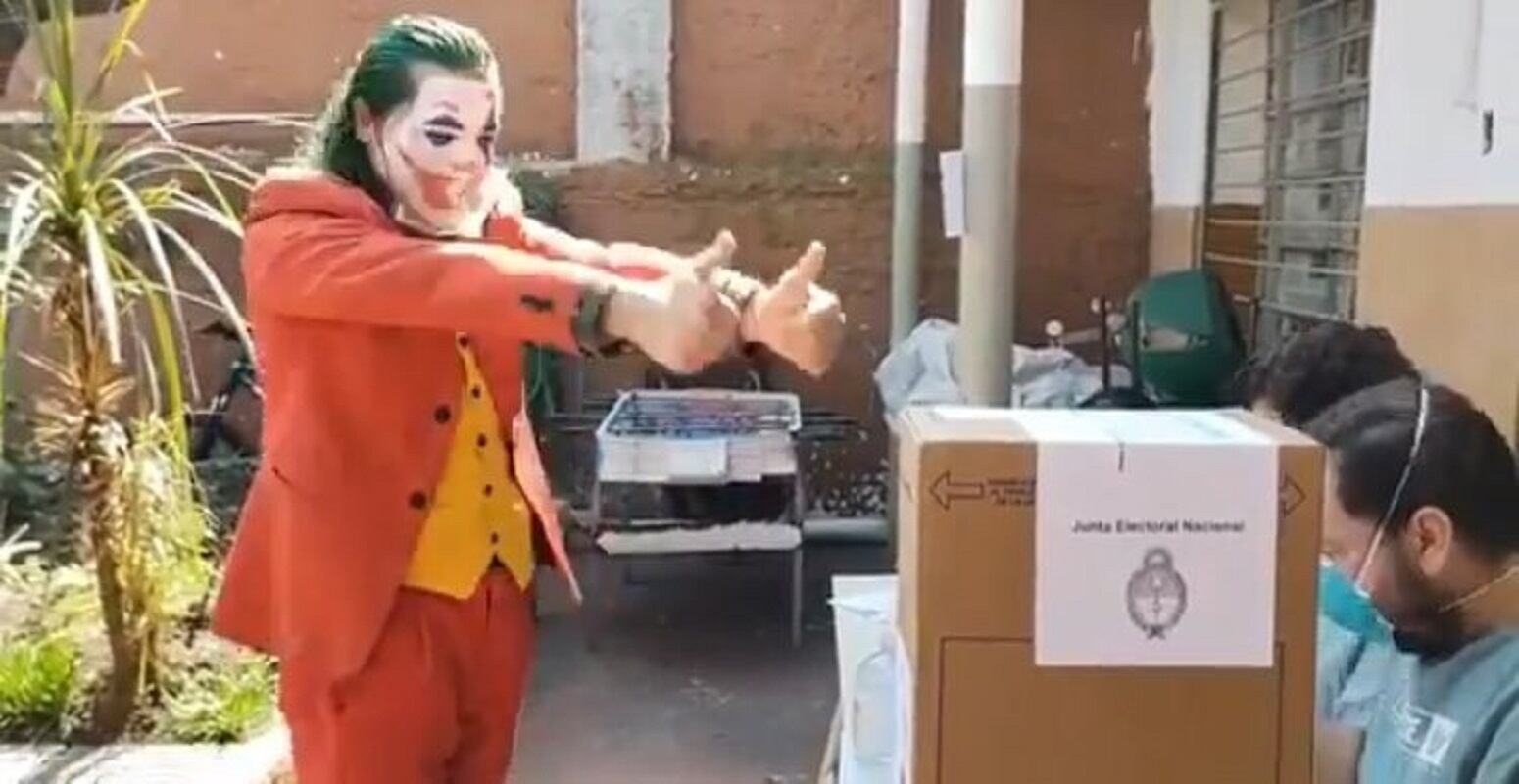 Elecciones PASO 2021: el Joker fue a votar en El Palomar - Gentileza  