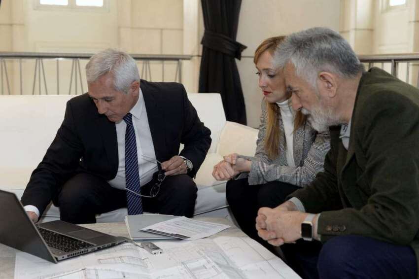 
Tanús y Sagasti le presentaron su plan de vivienda a R. Saá. | (Gentileza)
   