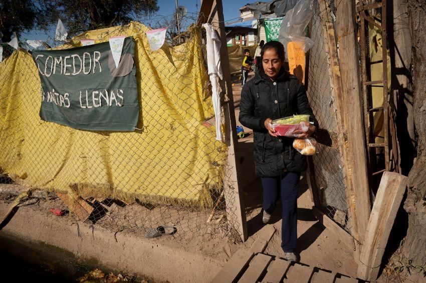 Los comedores comunitarios son un escalón de contención y ayuda muy importante de cientos hogares muy carenciados de la provincia. 