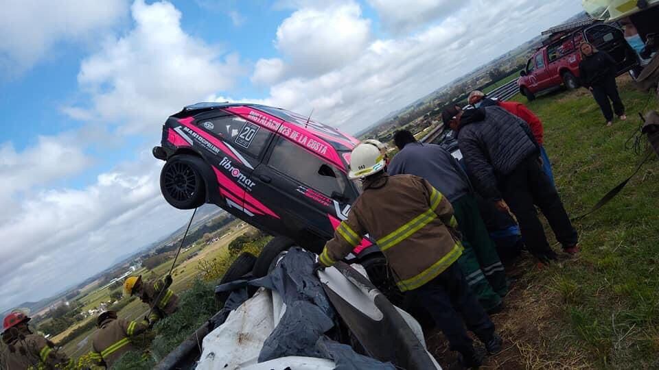 Se accidentó en la primera carrera y ganó la segunda