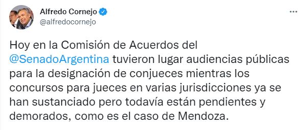 El senador nacional cuestionó a dos postulantes a conjueces en Mendoza y cargó contra el procedimiento.