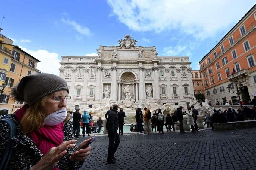 
    Fontana di Trevi, en Roma / AFP
   