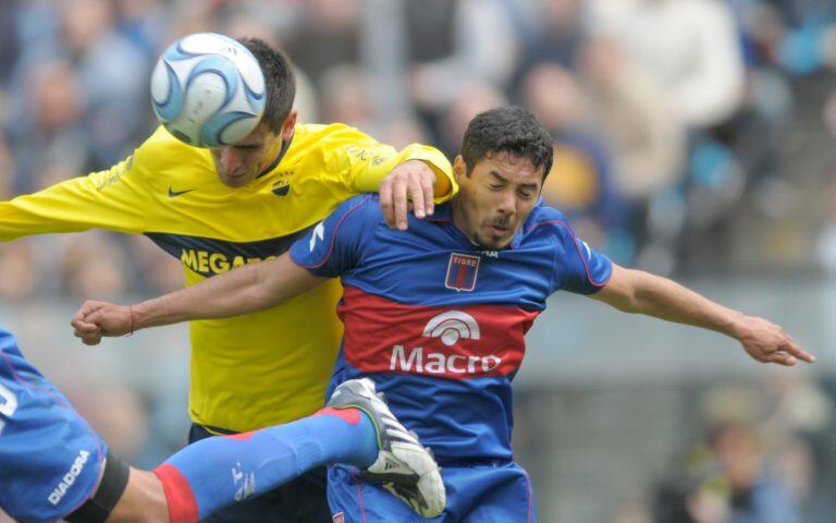 Una postal del Boca-Tigre durante el Apertura 2008.  