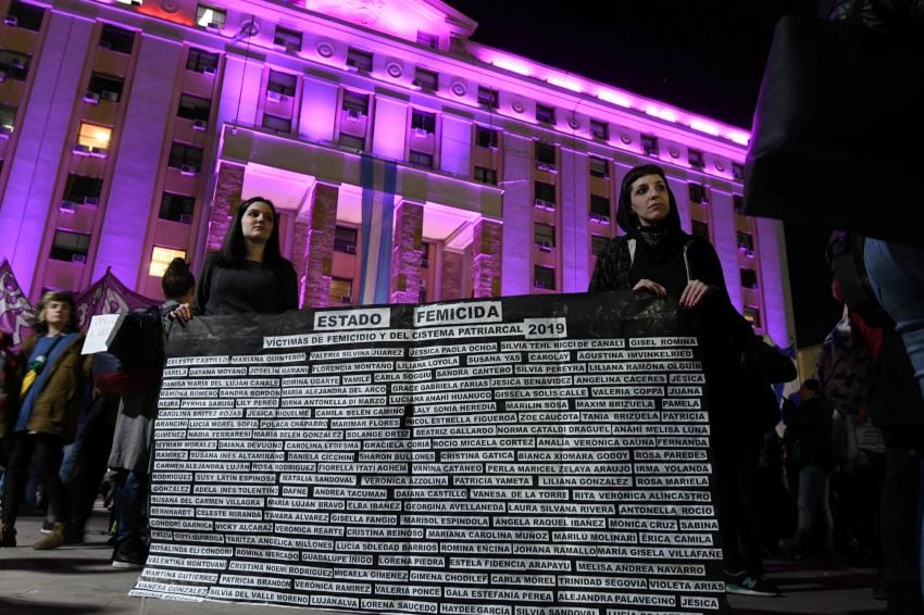 Una multitud contra la violencia de género