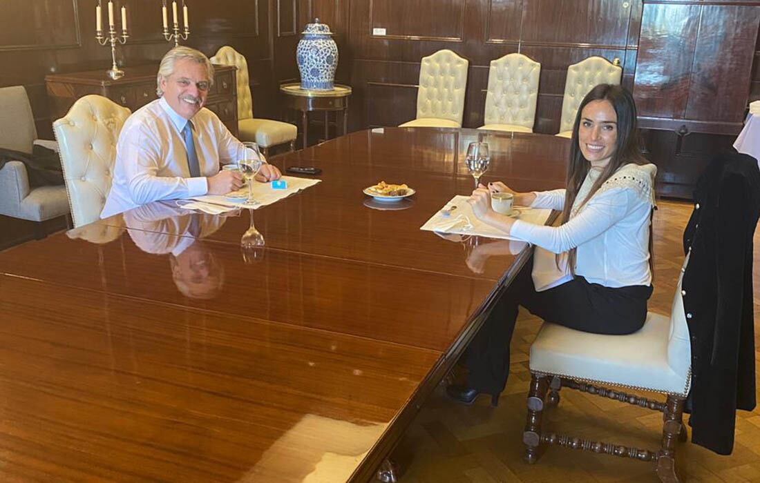 La artista Florencia Aise se reunió con el presidente Alberto Fernández.