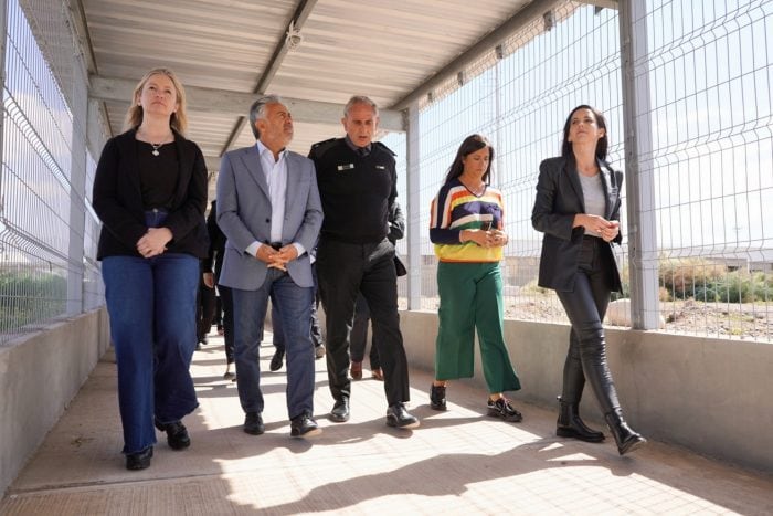 Alfredo Cornejo recorrió las instalaciones del Complejo Almafuerte II. Foto: Prensa Mendoza