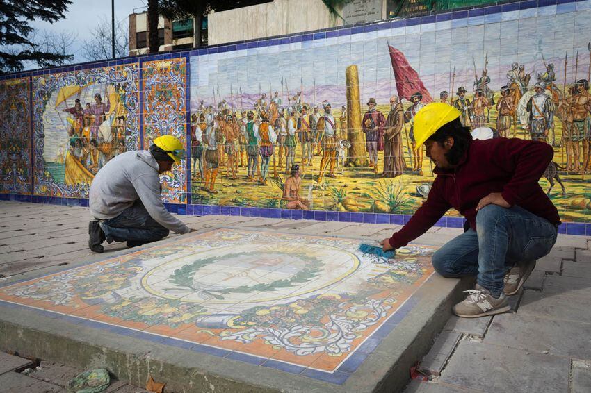 
La plaza España de Ciudad estará lista en setiembre | Ignacio Blanco / Los Andes
   