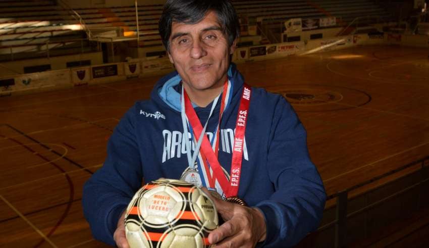 
Lucero. Estará al frente de la C 20 nacional. Un premio para un DT que lleva al Futsal en la piel. | Gentileza / Prensa Fefusa
   