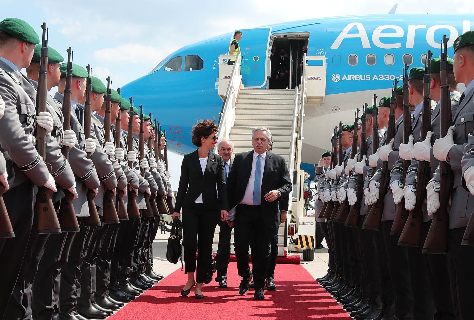 Alberto Fernández en su llegada a Alemania (Presidencia)