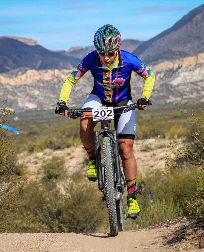 
Gisela Bravo. Subcampeona en Master “A” UCI. Completó el podio Liliana Poggio. | Gentileza
   