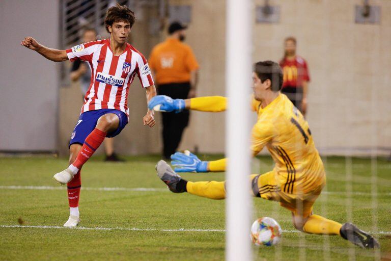 El portugués Joao Félix fue una de las figuras del encuentro. Foto: EFE/Kena Betancur.