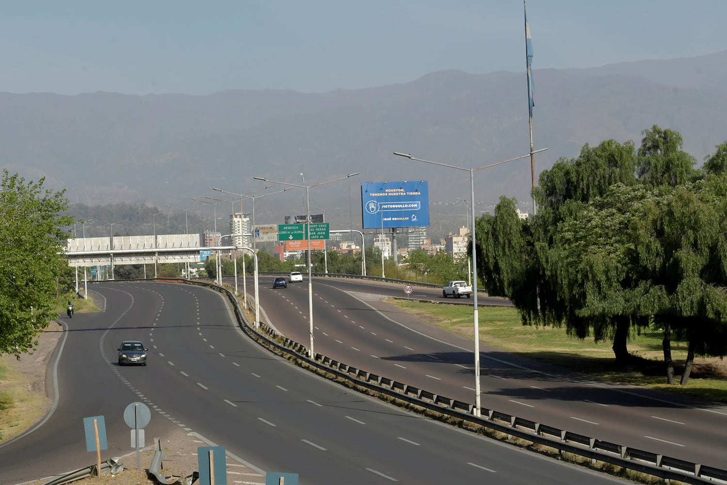 En el feriado los accesos a la ciudad se vieron con muy poco movimiento.