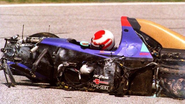 
Ronald Ratzenberger | Hace 25 años sucedió el fallecimiento de Ronald Ratzenberger durante el Gran Premio de Imola.
   