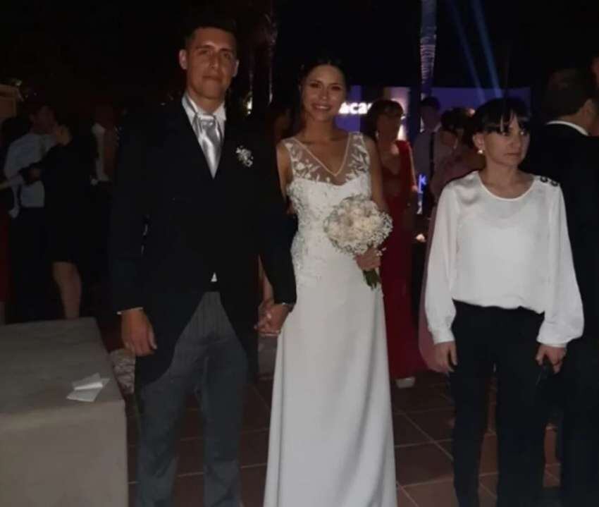 
    Omar y Emilia se casaron ante 250 invitados. / gentileza
   