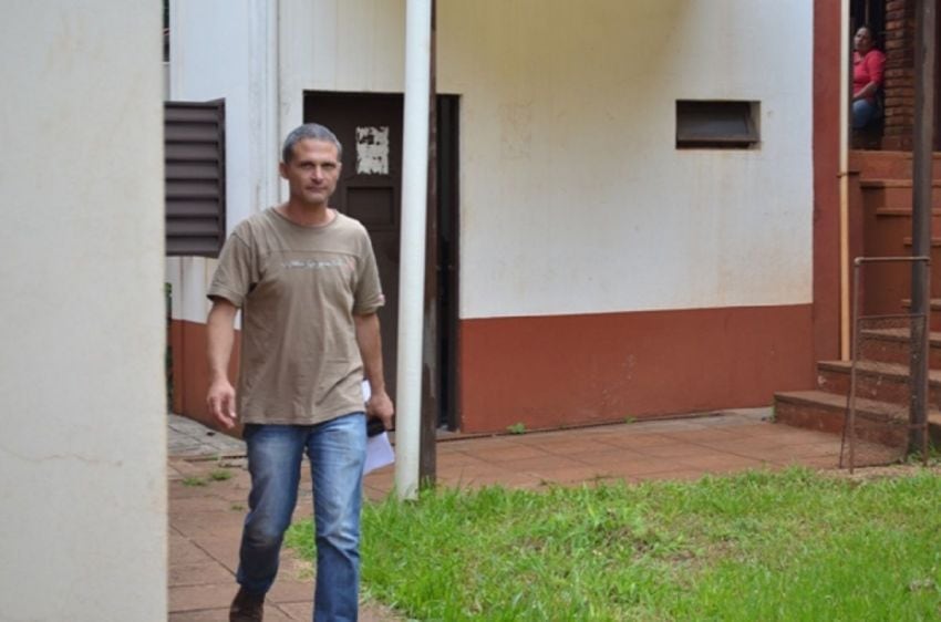 
Leites Do Santos se salvó del juicio y volvió a Curitiba. | Gentileza / Misiones Online
   