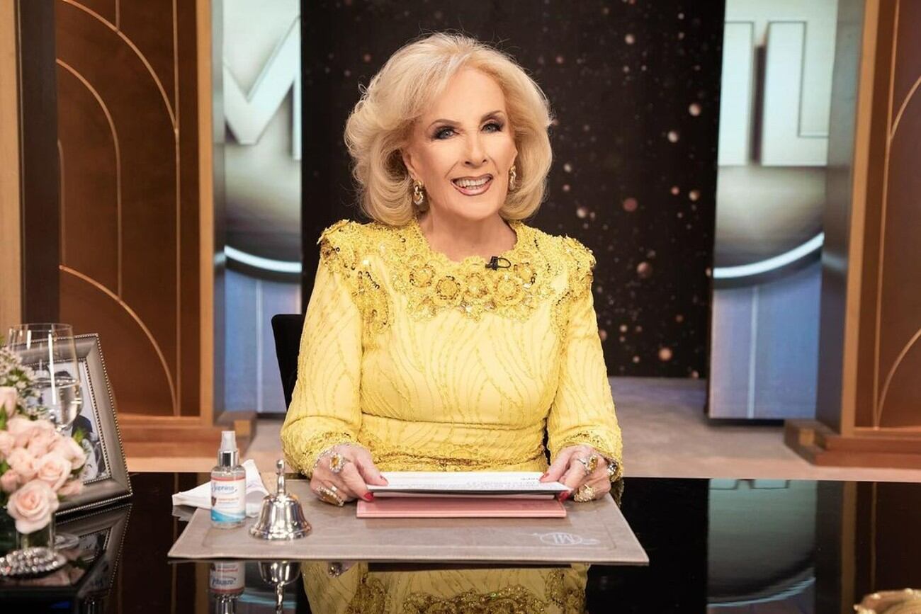 Mirtha Legrand: "Yo señores, ya soy una leyenda" (Foto: @lamesazarg)