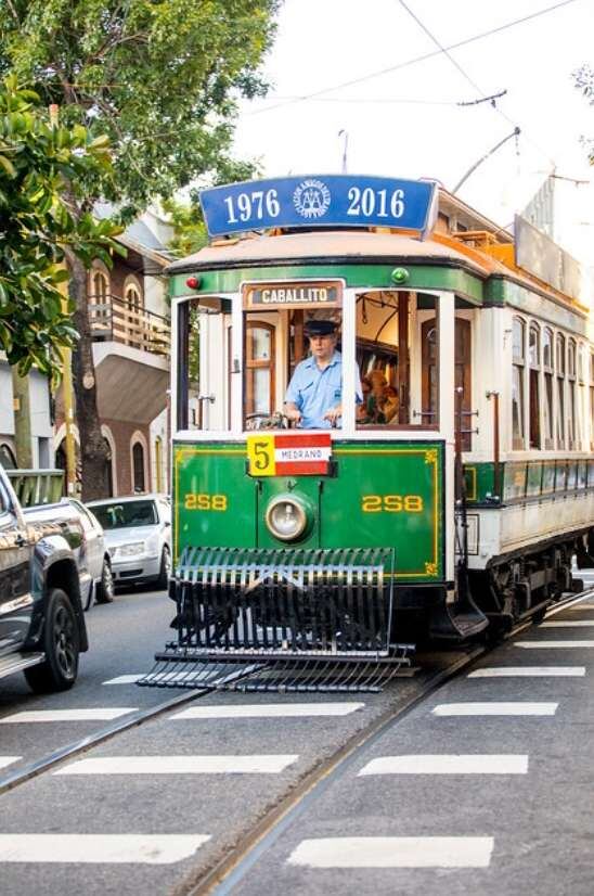 
Tranvía histórico de la Ciudad. Salidas gratuitas cada 20 minutos los sábados y domingos. | Ente de Turismo de CABA
   