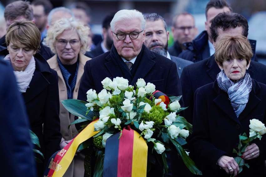 
Homenaje. Participó el presidente alemán Steinmeier. | AP
   