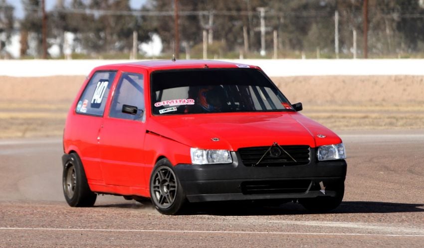 
Autos durante las pruebas del sábado.  | Gentileza
   