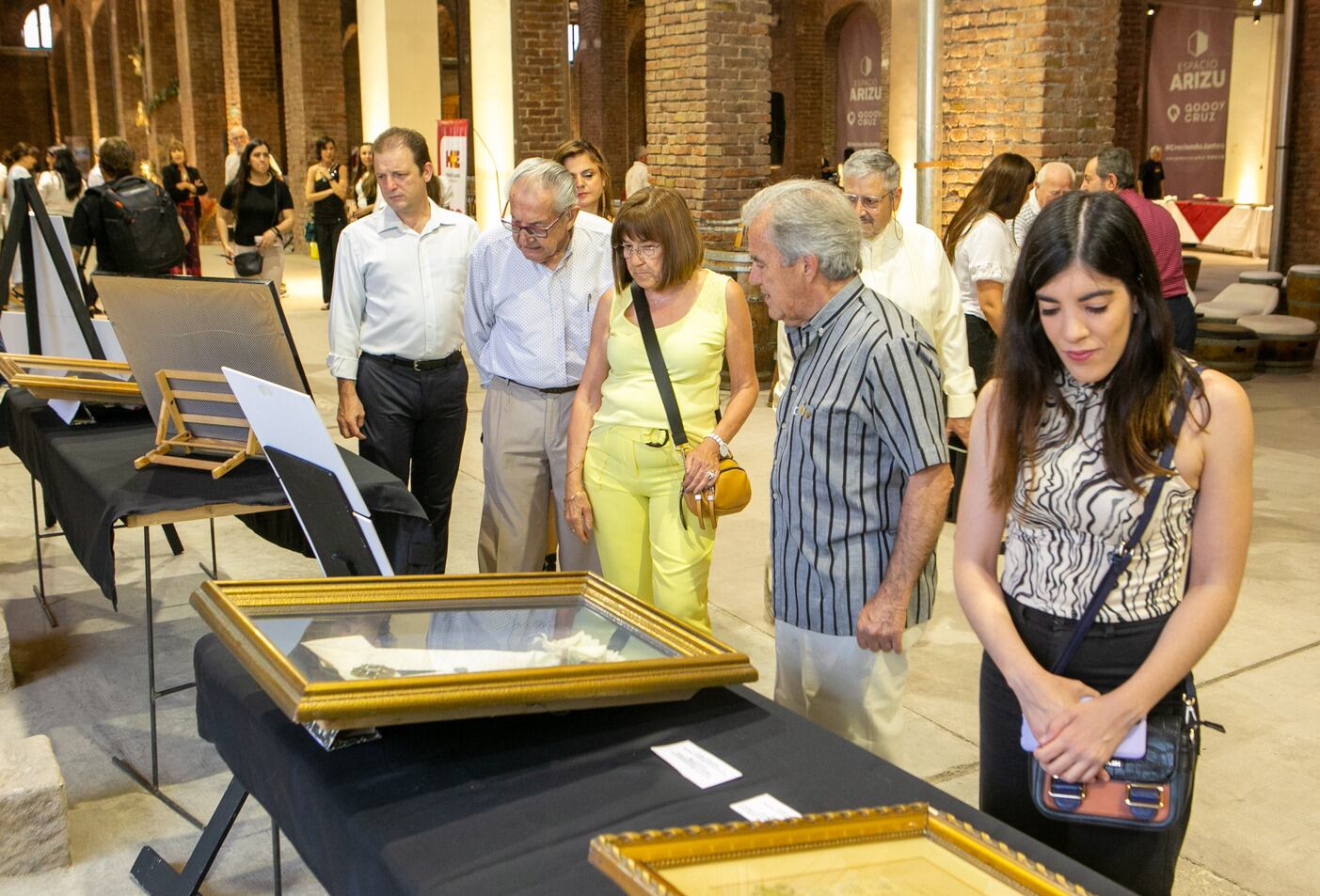 Muestra histórica del Hospital Español de Mendoza en el Espacio Arizu