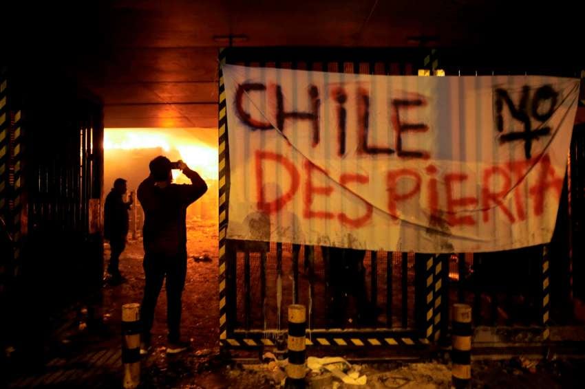 
Manifestaciones. En Valparaíso también hubo protestas.  | AP
   