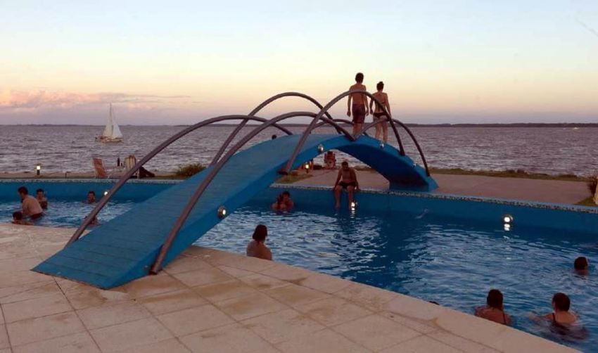 
Entre Ríos. Una de las piletas de Termas de Ayuí / Punta Viracho, en Concordia.
