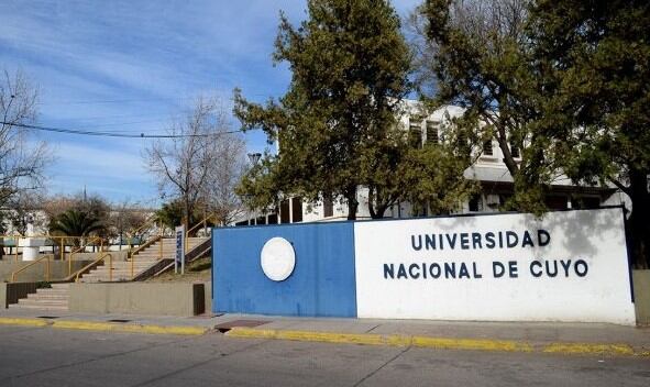 Universidad Nacional de Cuyo\u002E