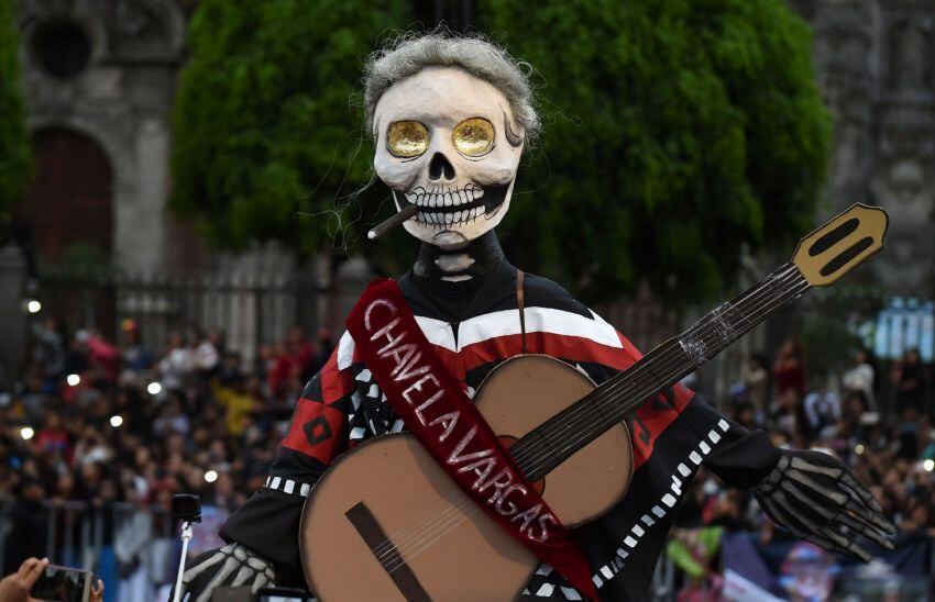 
Foto: AFP | Una figura representando a la cantante Chavela Vargas.
   