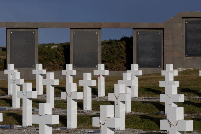 Cementerio de soldados argentinos caídos en la Guerra de Malvinas.