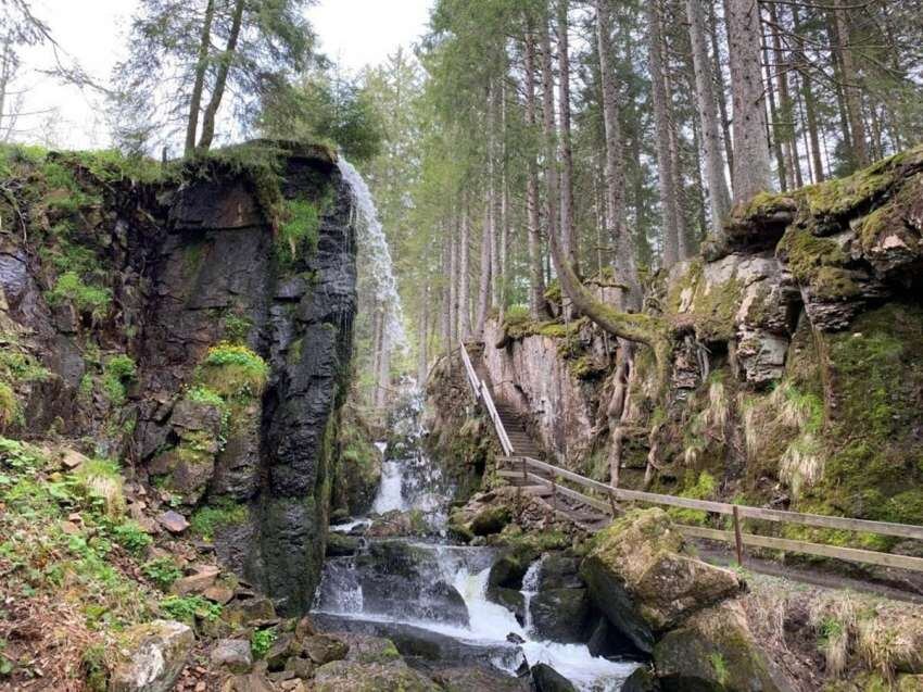 
Cascadas. Menzenschwand. Las aguas quedan congeladas en el crudo invierno.
