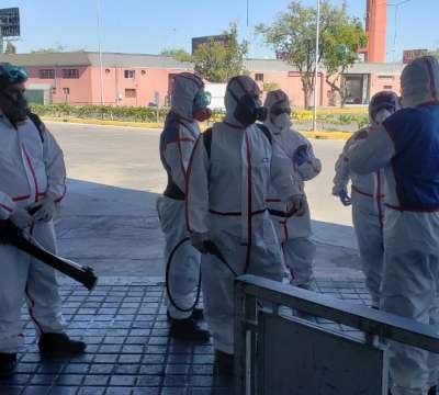 
Solo durante el martes llegaron más de 180 pasajeros a Mendoza. Todos fueron aislsdos y revisados de forma preventiva.
