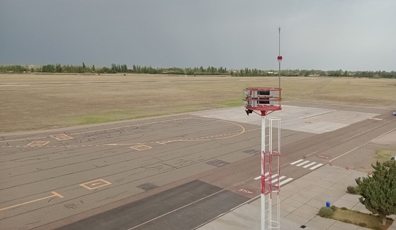 San Rafael: Rehabilitación de la pista, rodaje, plataforma e instalación de nuevo balizamiento LED /Foto anterior a la obra.