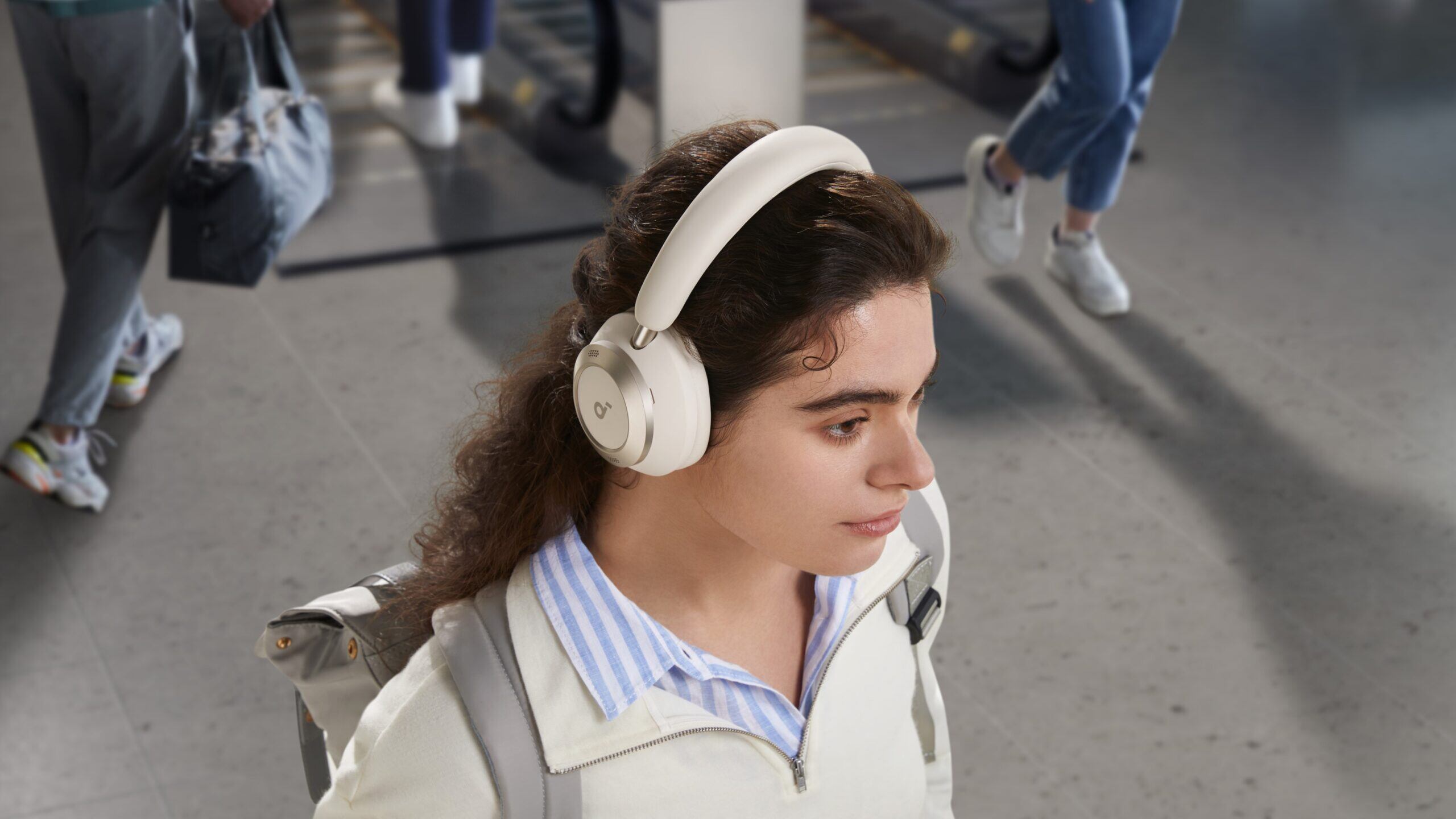 Así son auriculares Space One Pro
que soundcore presentó en el CES 2025 y que pronto llegarán a Argentina