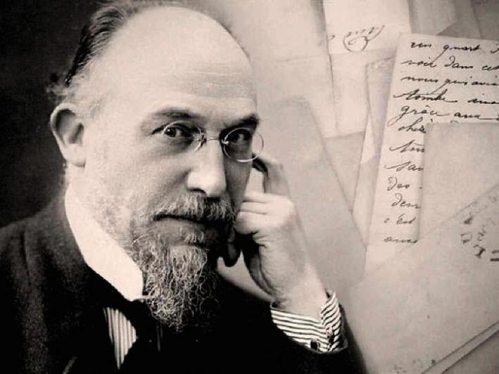 
    Erik Satie. El primero en componer obras para no ser escuchadas.
   