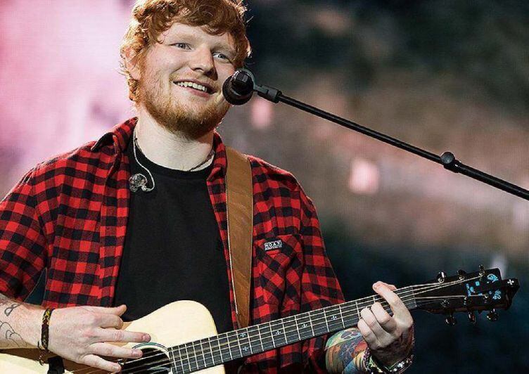 
    Ed Sheeran. El cantautor británico pelea en seis rubros.
   